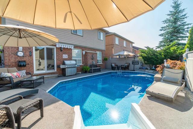 35 River Rock Cres, House detached with 4 bedrooms, 5 bathrooms and 4 parking in Brampton ON | Image 33