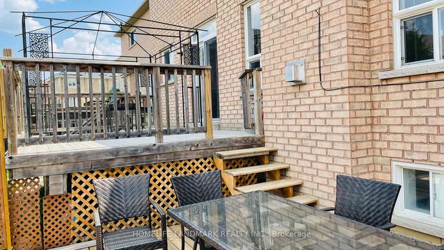 25 Trish Dr S, House detached with 4 bedrooms, 5 bathrooms and 4 parking in Richmond Hill ON | Image 15