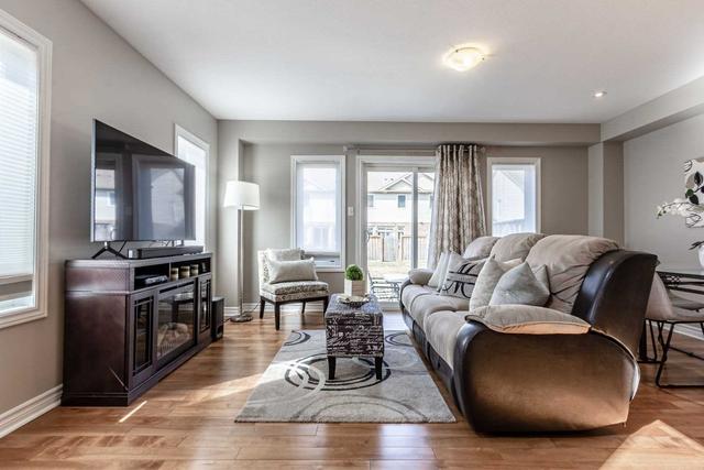 99 Lambeth Way, House attached with 2 bedrooms, 3 bathrooms and 2 parking in Guelph ON | Image 2