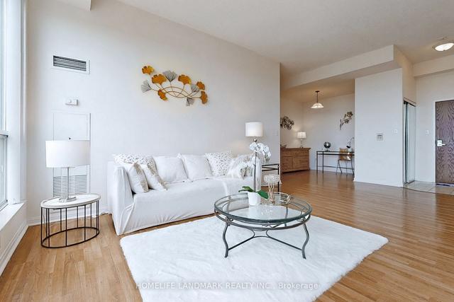 uph06 - 23 Lorraine Dr, Condo with 2 bedrooms, 2 bathrooms and 1 parking in Toronto ON | Image 2