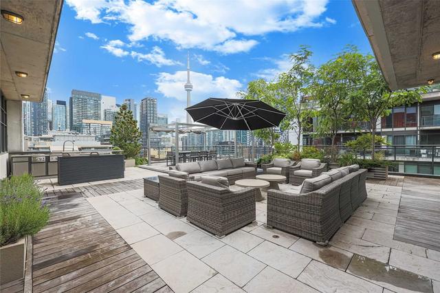 ph 1001 - 10 Morrison St, Condo with 4 bedrooms, 3 bathrooms and 1 parking in Toronto ON | Card Image