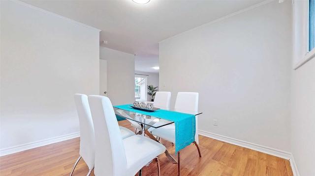 164 Park Ave, House detached with 3 bedrooms, 1 bathrooms and 3 parking in Newmarket ON | Image 6
