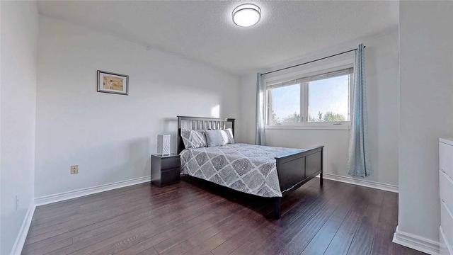 1043 Bradbury Chse, House detached with 4 bedrooms, 4 bathrooms and 8 parking in Mississauga ON | Image 18