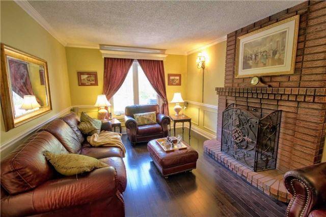 2719 Kingsway Dr, House detached with 4 bedrooms, 4 bathrooms and 2 parking in Oakville ON | Image 8