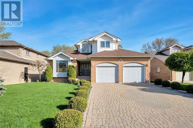 760 Radisson Crt W, House detached with 3 bedrooms, 3 bathrooms and null parking in Windsor ON | Image 30