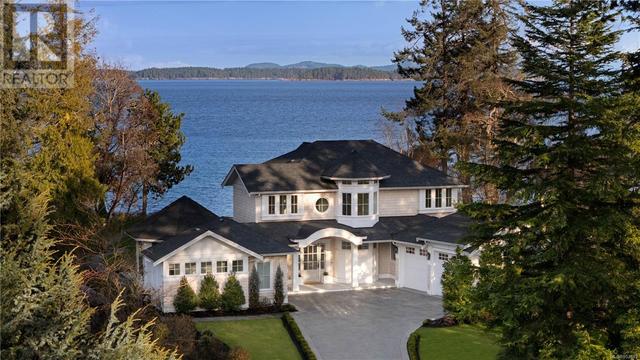 2518 Shoreacres Rd, House detached with 5 bedrooms, 4 bathrooms and 4 parking in Sidney BC | Image 6
