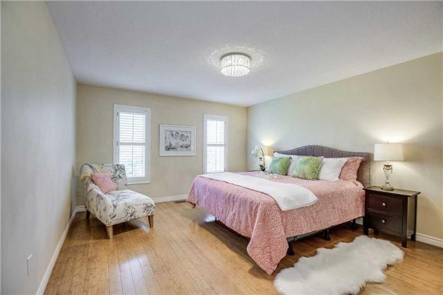 04 - 840 Dundas St W, Townhouse with 3 bedrooms, 3 bathrooms and 1 parking in Mississauga ON | Image 13