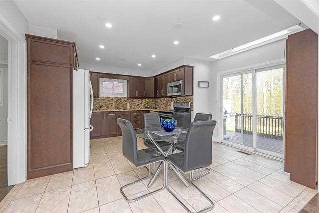 7 Aron Dr, House detached with 4 bedrooms, 4 bathrooms and 6 parking in Brampton ON | Image 11