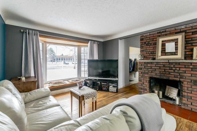 457 Linwell Rd, House detached with 3 bedrooms, 2 bathrooms and 4 parking in St. Catharines ON | Image 3