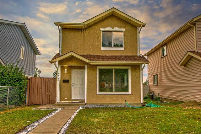 332 Falton Drive Ne, House detached with 3 bedrooms, 2 bathrooms and null parking in Calgary AB | Image 4