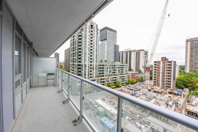 802 - 99 Broadway Ave, Condo with 1 bedrooms, 2 bathrooms and 0 parking in Toronto ON | Image 8