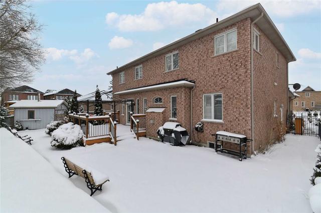 108 Cabin Trail Cres, House detached with 4 bedrooms, 5 bathrooms and 7 parking in Whitchurch Stouffville ON | Image 32