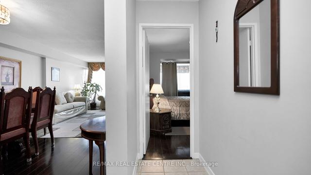 803 - 26 Hanover Rd, Condo with 2 bedrooms, 2 bathrooms and 2 parking in Brampton ON | Image 22