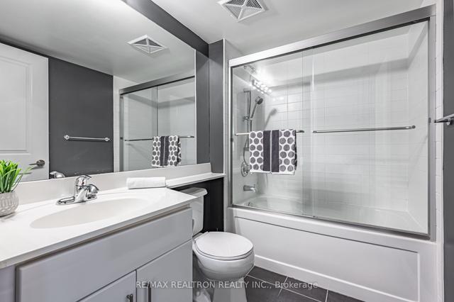 301 - 30 Herons Hill Way, Condo with 1 bedrooms, 1 bathrooms and 1 parking in Toronto ON | Image 11