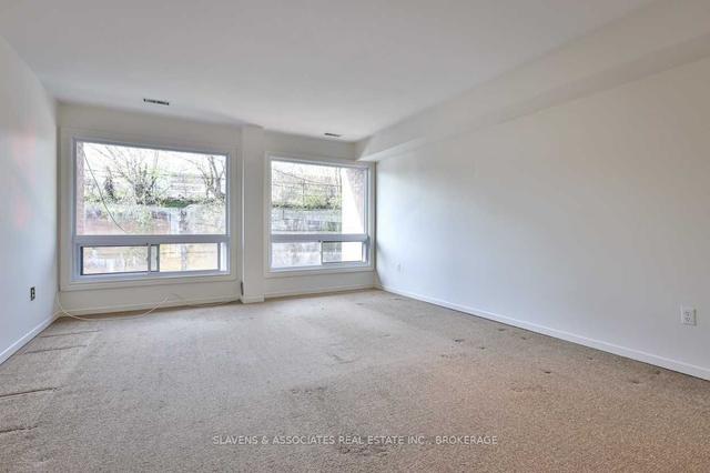 110a Dupont St, House detached with 2 bedrooms, 2 bathrooms and 1 parking in Toronto ON | Image 15