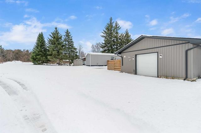 1 Maple Lane, Home with 2 bedrooms, 2 bathrooms and 10 parking in Midland ON | Image 10