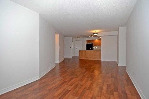 602 - 33 Cox Blvd, Condo with 2 bedrooms, 2 bathrooms and 1 parking in Markham ON | Image 12