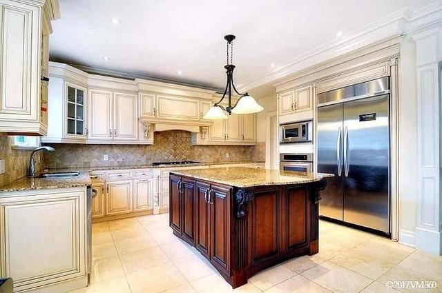 33 Bevdale Rd, House detached with 5 bedrooms, 8 bathrooms and 2 parking in Toronto ON | Image 8