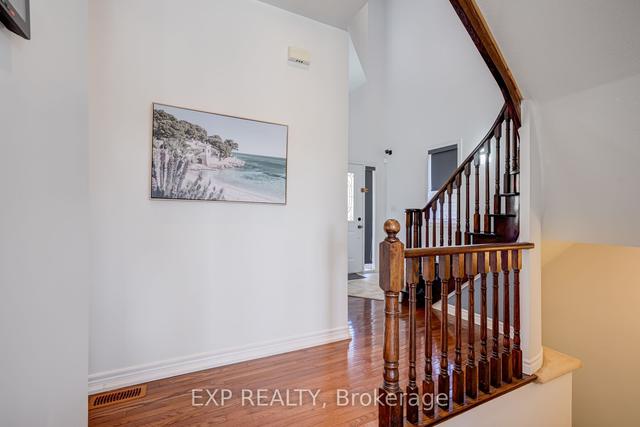 444 Oak St, House detached with 3 bedrooms, 4 bathrooms and 6 parking in Newmarket ON | Image 37