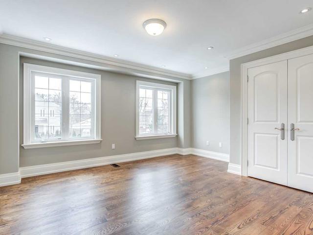 2 Geranium Crt, House detached with 5 bedrooms, 7 bathrooms and 9 parking in Toronto ON | Image 18