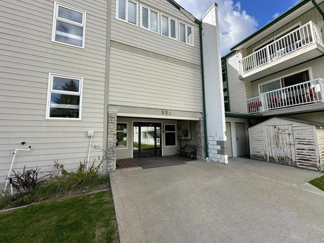 201 - 880 Wordsworth Avenue, Condo with 1 bedrooms, 1 bathrooms and 1 parking in Warfield BC | Image 32