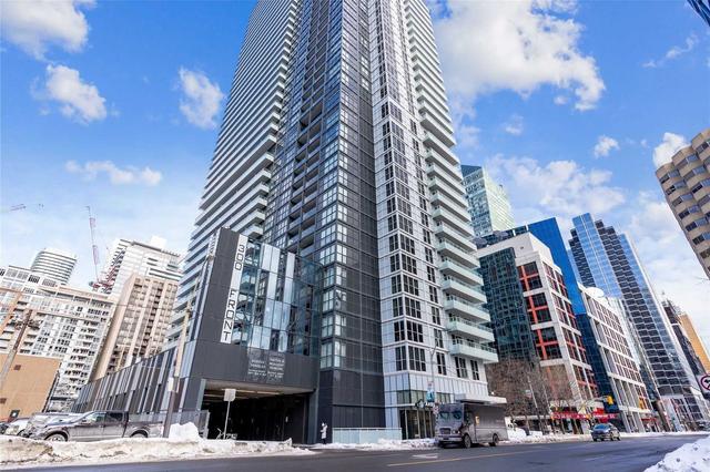 2302 - 300 Front St, Condo with 1 bedrooms, 1 bathrooms and 0 parking in Toronto ON | Image 1