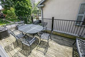 242 Randall St, House attached with 3 bedrooms, 3 bathrooms and 2 parking in Oakville ON | Image 7