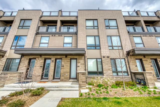 4 - 18 Humberwood Blvd, Townhouse with 3 bedrooms, 3 bathrooms and 1 parking in Toronto ON | Image 1