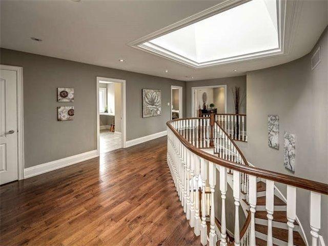 81 Village Gate Dr, House detached with 4 bedrooms, 6 bathrooms and 6 parking in Markham ON | Image 10