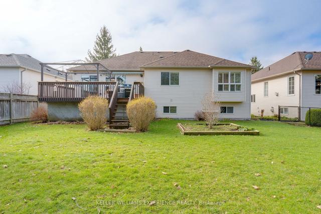 45 Bush Cres, House detached with 2 bedrooms, 3 bathrooms and 6 parking in Wasaga Beach ON | Image 30