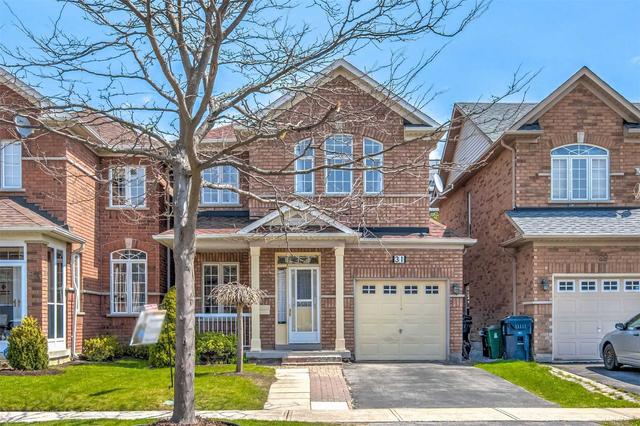 31 Briarglen Crt, House detached with 3 bedrooms, 3 bathrooms and 3 parking in Toronto ON | Image 1