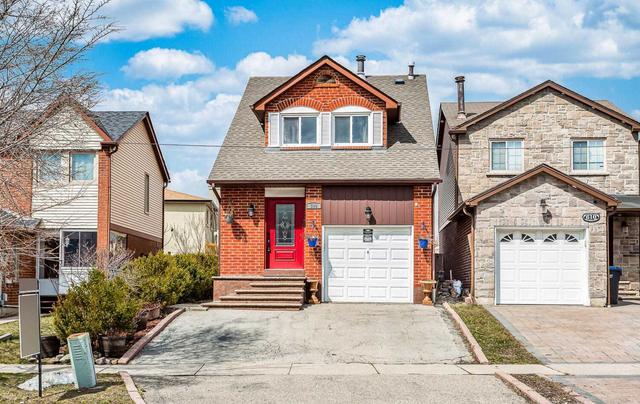 608 Galloway Cres, House attached with 3 bedrooms, 3 bathrooms and 4 parking in Mississauga ON | Image 1
