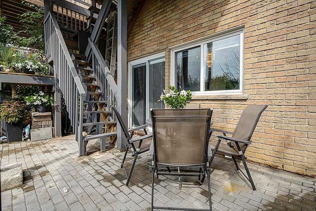 153 Robert Hicks Dr, House semidetached with 4 bedrooms, 4 bathrooms and 4 parking in Toronto ON | Image 33
