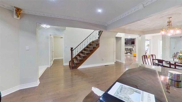 1214 Barleymow St, House detached with 4 bedrooms, 4 bathrooms and 4 parking in Mississauga ON | Image 10