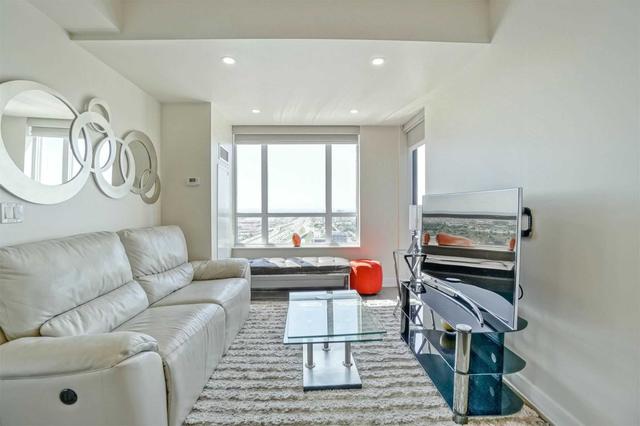 2506 - 6 Eva Rd, Condo with 2 bedrooms, 2 bathrooms and 1 parking in Toronto ON | Image 4