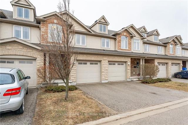 86 Lambeth Way, Townhouse with 3 bedrooms, 3 bathrooms and 2 parking in Guelph ON | Image 12