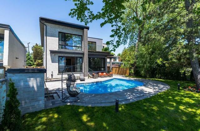 481 Guildwood Pkwy, House detached with 4 bedrooms, 6 bathrooms and 8 parking in Toronto ON | Image 28