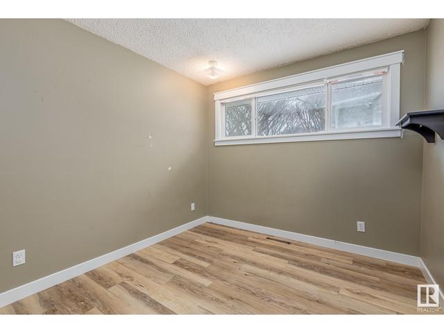 35 Spruce Cr, House detached with 4 bedrooms, 2 bathrooms and 4 parking in St. Albert AB | Image 22