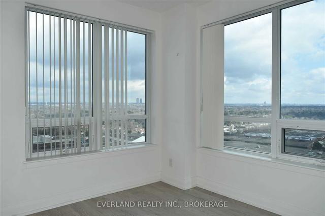 1002 - 7165 Yonge St, Condo with 2 bedrooms, 2 bathrooms and 1 parking in Markham ON | Image 9