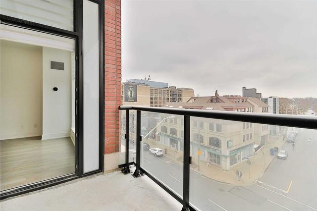 420 - 1 Belsize Dr, Condo with 1 bedrooms, 1 bathrooms and 0 parking in Toronto ON | Image 5