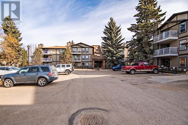 102, - 91 Cosgrove Crescent, Condo with 2 bedrooms, 1 bathrooms and 1 parking in Red Deer AB | Image 9