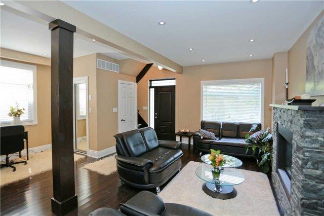 35 Rothsay Ave, House detached with 4 bedrooms, 4 bathrooms and 4 parking in Toronto ON | Image 3
