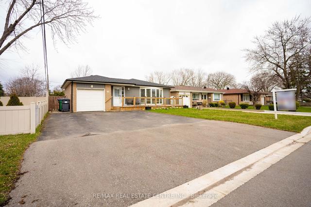 40 Basildon Cres, House detached with 3 bedrooms, 2 bathrooms and 6 parking in Brampton ON | Image 23