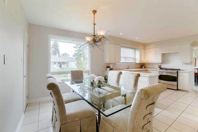 14 Alphonse Cres, House detached with 3 bedrooms, 3 bathrooms and 5 parking in Mississauga ON | Image 6