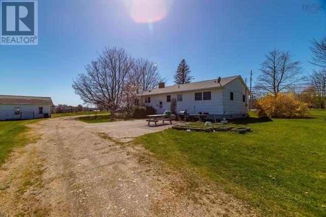 239 303 Highway, Home with 0 bedrooms, 0 bathrooms and null parking in Digby MD NS | Image 10