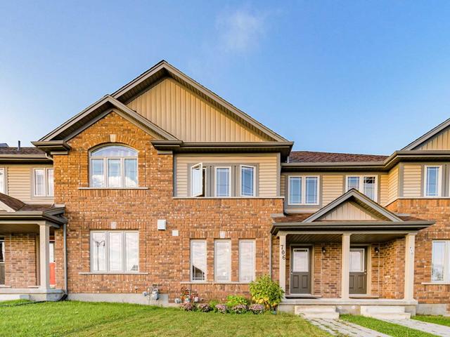 706 Victoria Rd, House attached with 3 bedrooms, 4 bathrooms and 2 parking in Guelph ON | Image 1