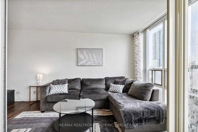 707 - 195 Wynford Dr, Condo with 1 bedrooms, 1 bathrooms and 1 parking in Toronto ON | Image 7