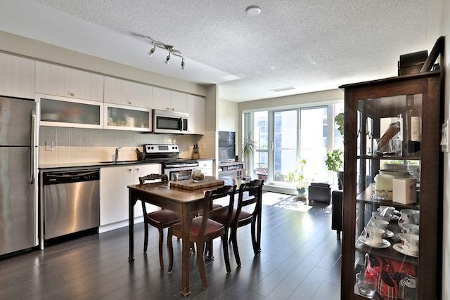 212 - 2015 Sheppard Ave E, Condo with 2 bedrooms, 1 bathrooms and 1 parking in Toronto ON | Image 7