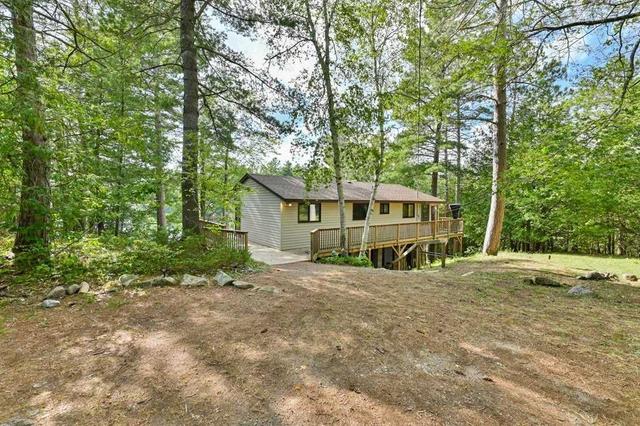 1054 Pine Point Way, House detached with 3 bedrooms, 1 bathrooms and 4 parking in North Frontenac ON | Image 23