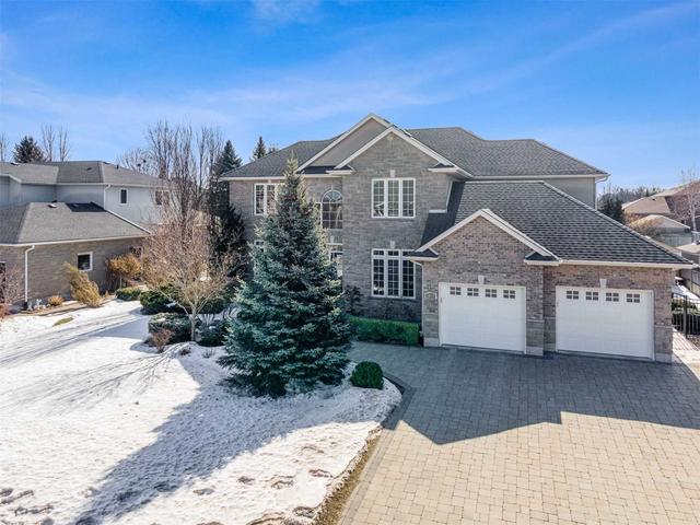 8018 Cathedral Dr, House detached with 4 bedrooms, 4 bathrooms and 11 parking in Niagara Falls ON | Image 12
